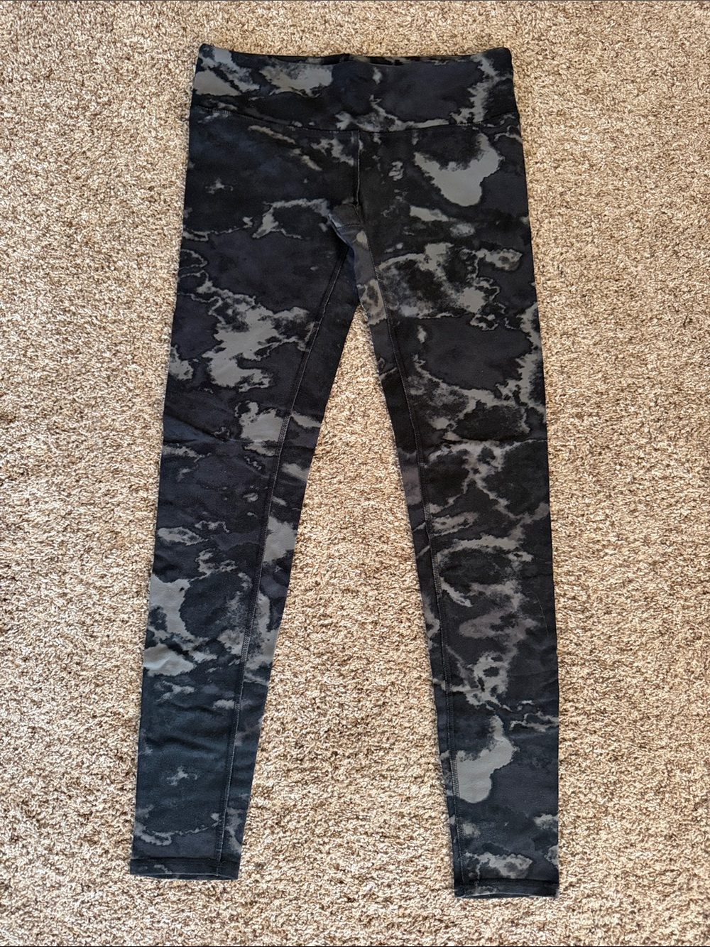 Alo Black & Gray Marble Print High-Waist Leggings